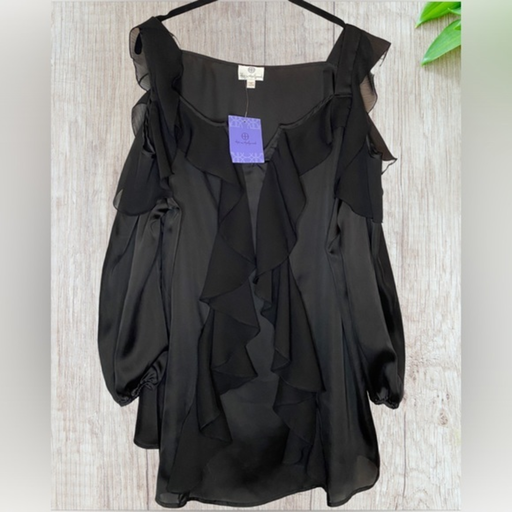 NWT‎ Hot in Hollywood Solid Black Cold Shoulder Blouse Size 1X